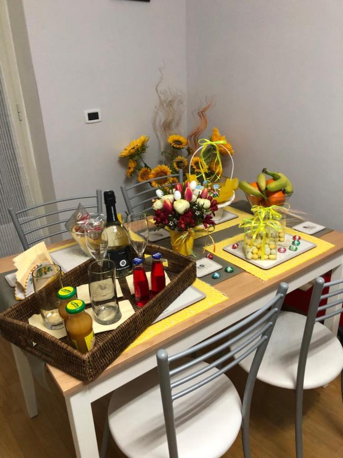 לינה וארוחת בוקר קאסרטה Il Giardino Della Reggia מראה חיצוני תמונה