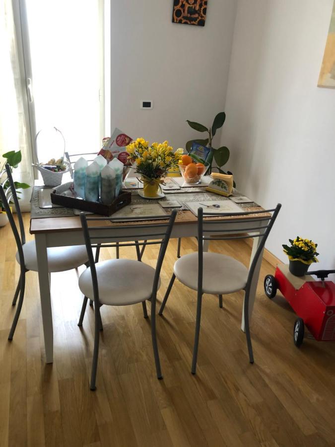 לינה וארוחת בוקר קאסרטה Il Giardino Della Reggia מראה חיצוני תמונה